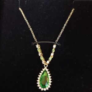 Stauer Helenite Teardrop Necklace Green Goldtone over 925 Sterling Silver In Box